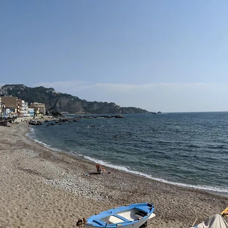 Sicily Travel Apartment's 1 Apartment Giardini-Naxos